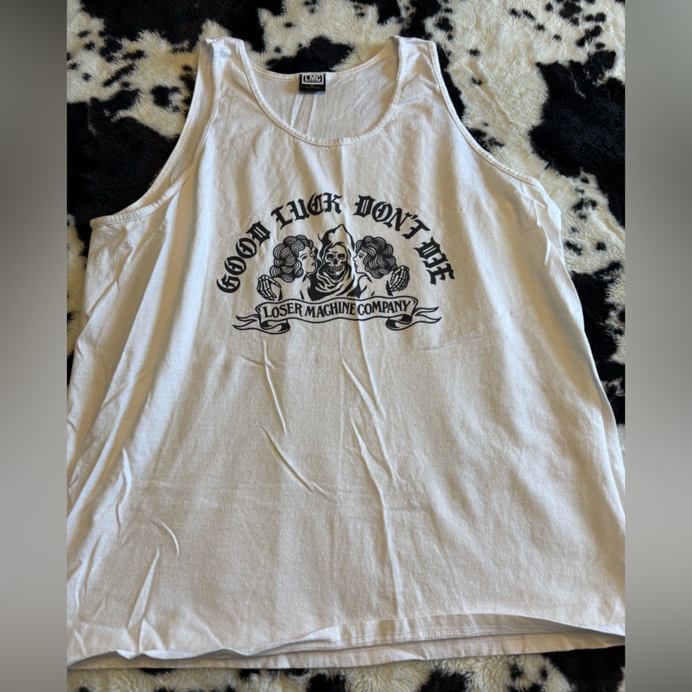 Men’s zumiez tank